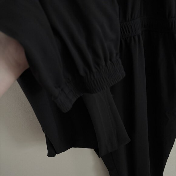 Banana Republic Women 6 Black V-Neck Spaghetti Straps Drapey Jogger Jumpsuit - Picture 4 of 14